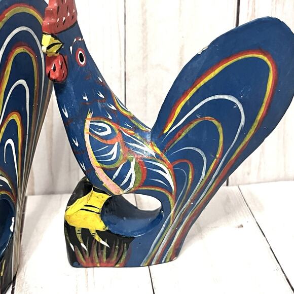 Set of 6 Vintage Hand Painted Rustic Folk Art Rooster Napkin Ring Holders - Picture 4 of 15